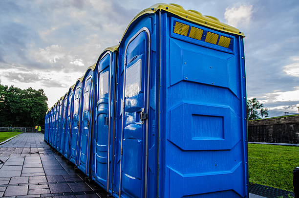 Best Portable restroom trailer rental  in Covington, KY